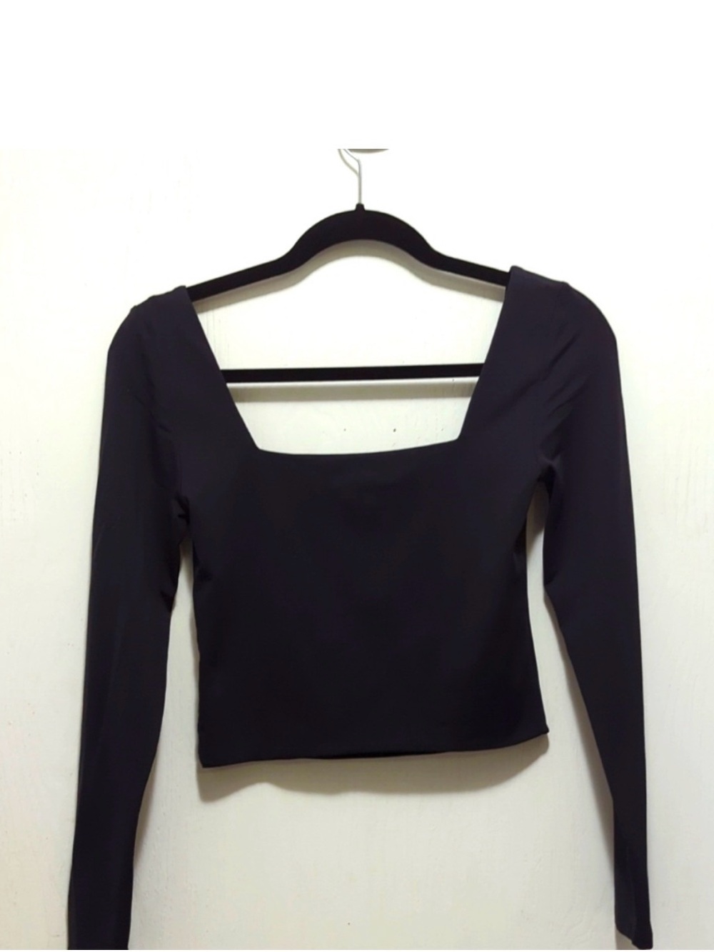 Babaton Black Square Neck Long Sleeve Top